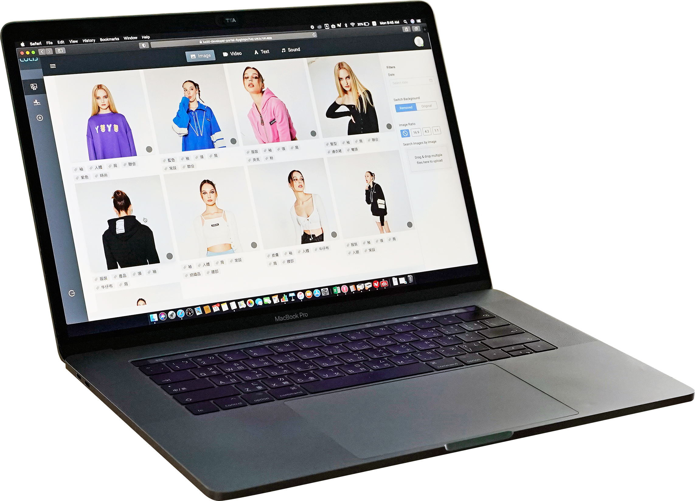 The leader in AI supporting E-commerce increase conversion & purchases with intelligence