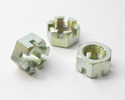 有槽螺帽（城堡帽）
Slotted Nut / Castle Nut
