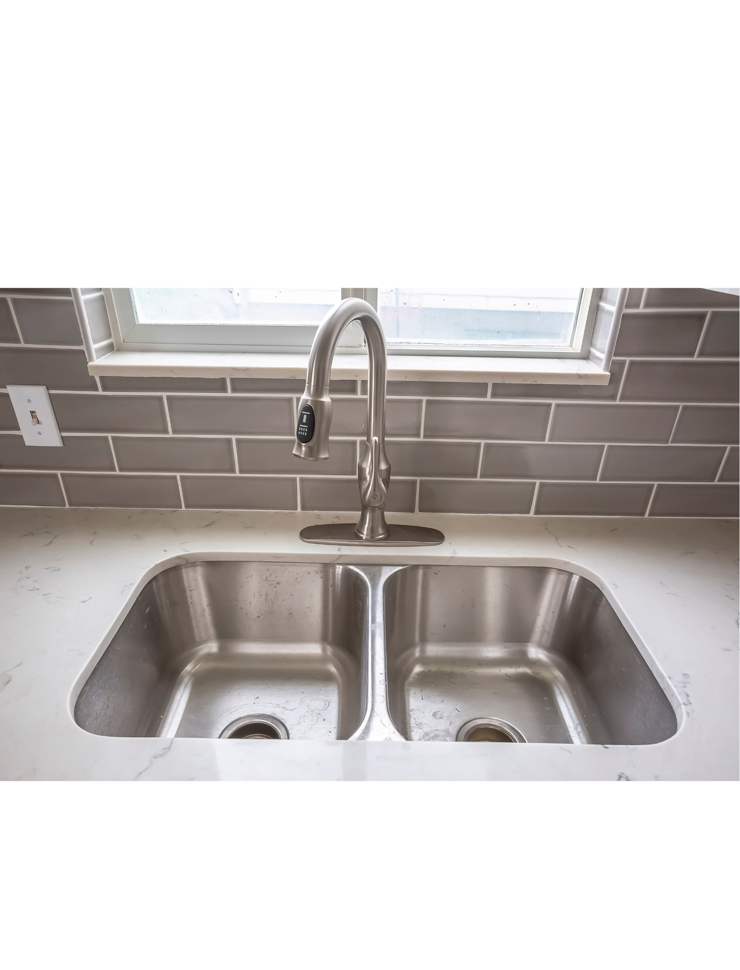 Double bowl sink