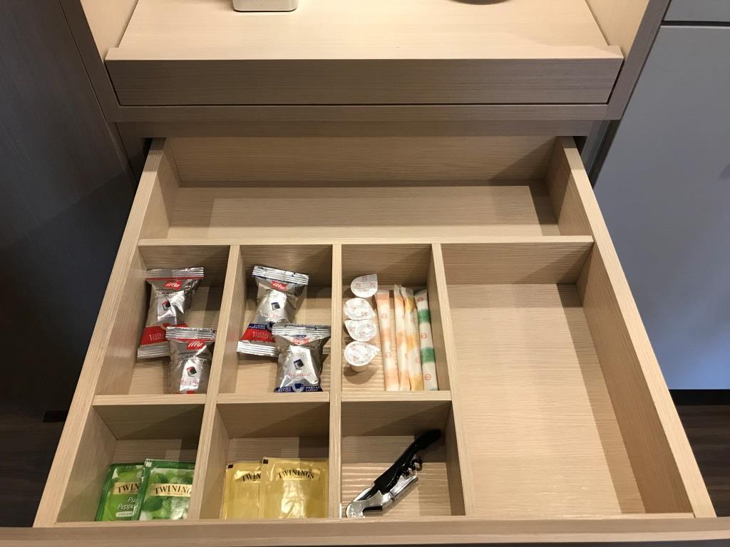 Mini Bar