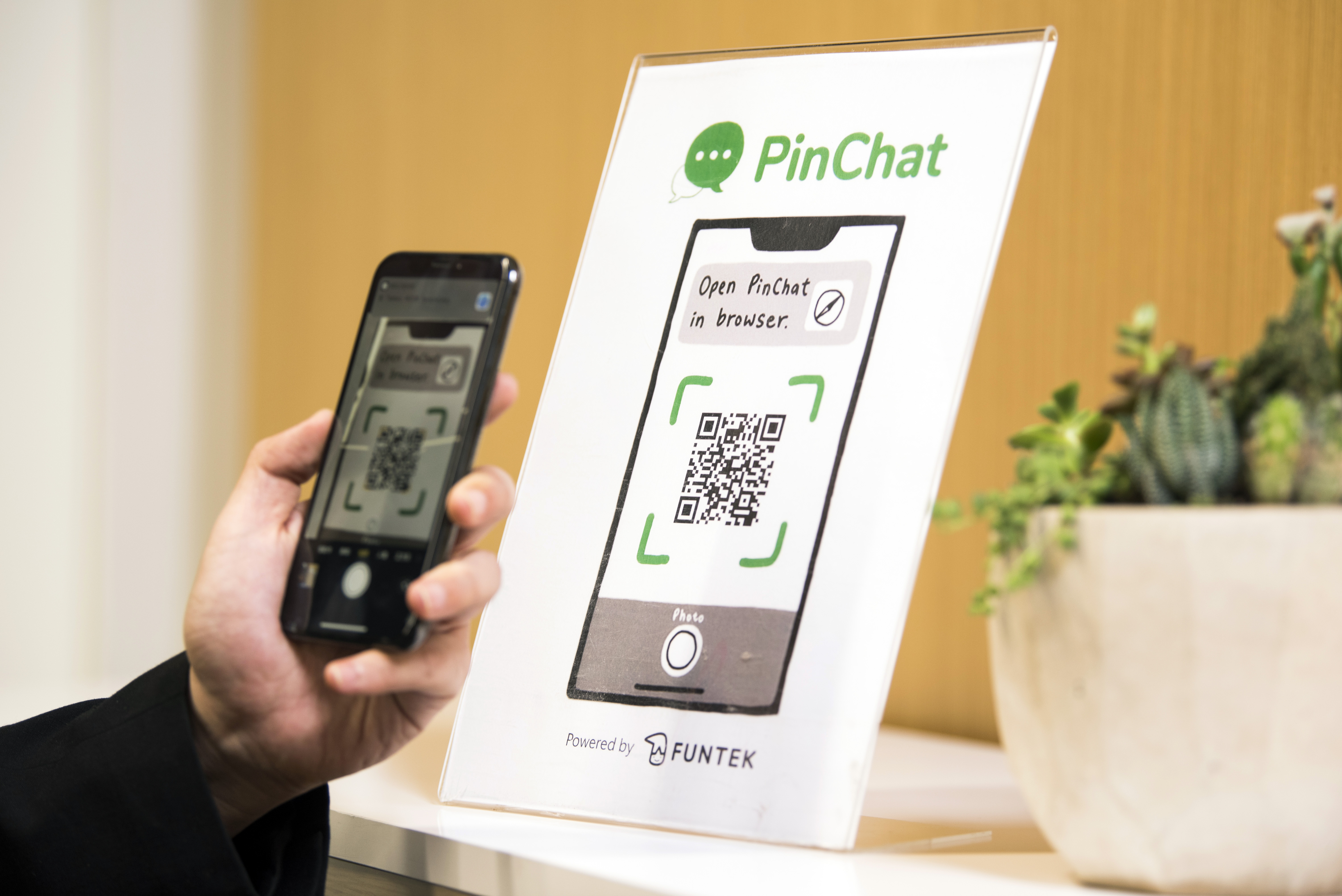 PinChat