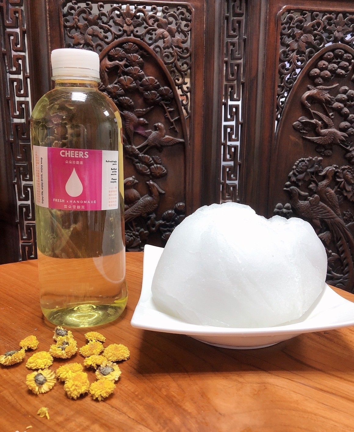 菊花茶清香蕉冰露