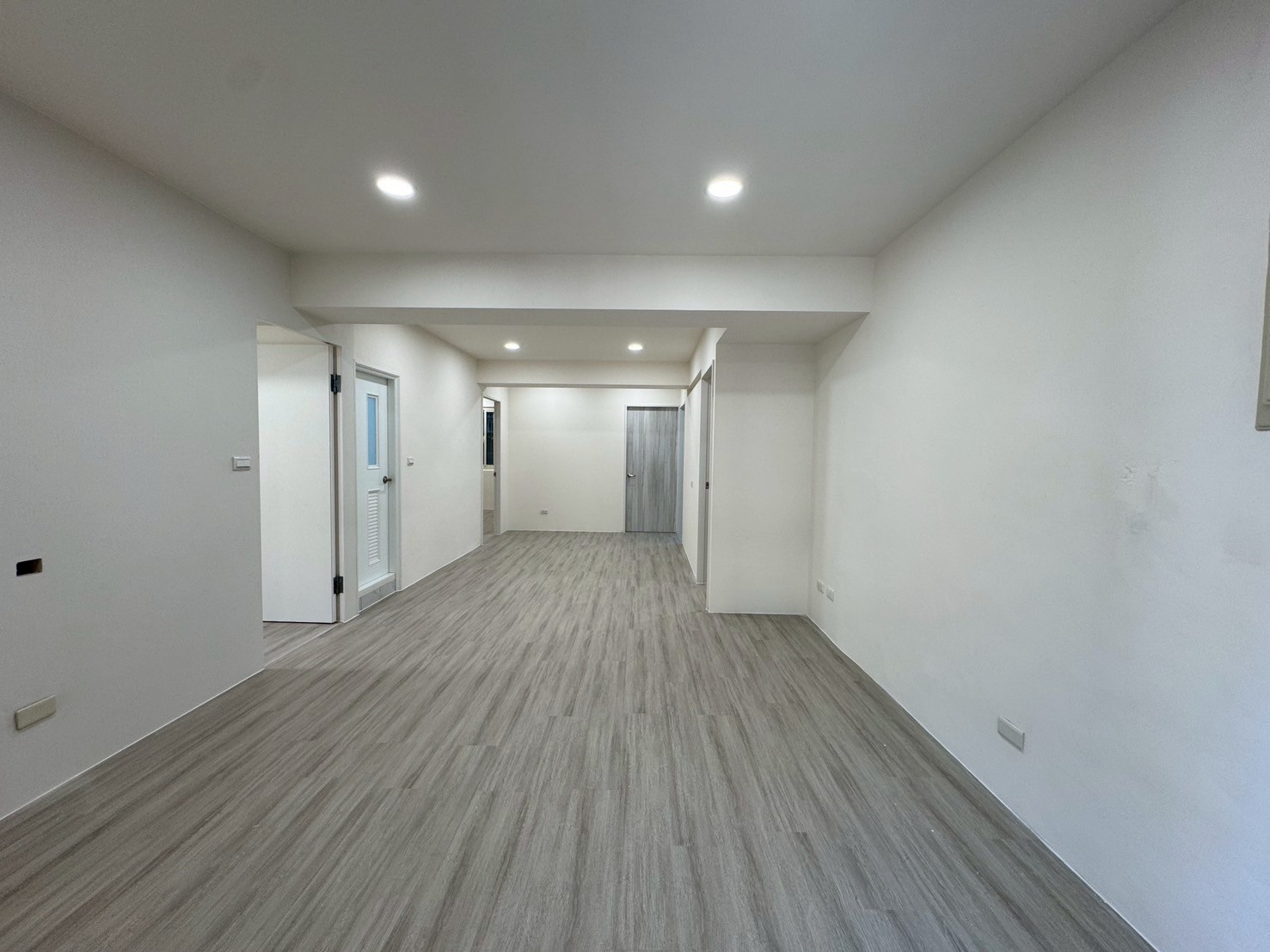 龍安商圈低樓層美寓四房雙衛