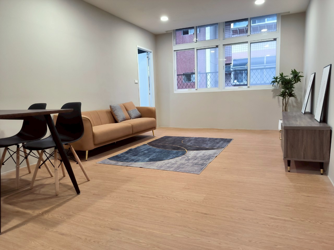 青溪特區南崁溪河岸翻修公寓